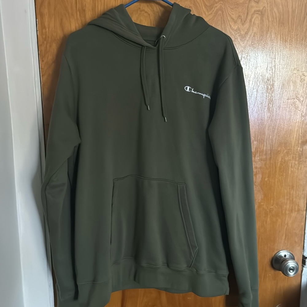 green large champion sweatshirt